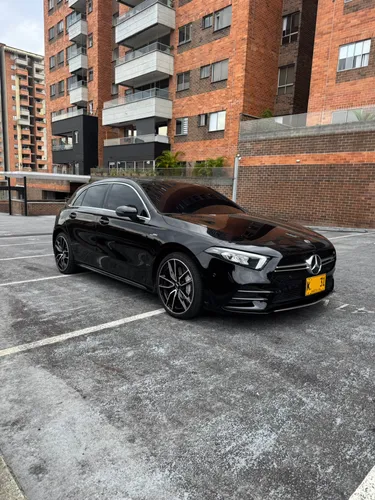 Mercedes Benz A35 AMG
