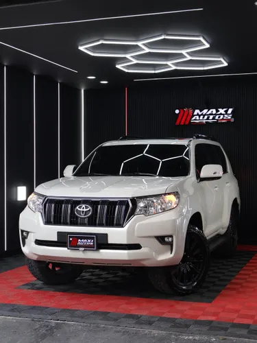 TOYOTA PRADO TXL 2018 DIESEL AUTOMATICA 4X4 BLANCA KMS 139.000