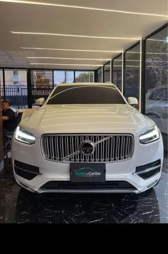 Volvo XC90  SUV Premium 7 Puestos Impecable y Lista para Entregar