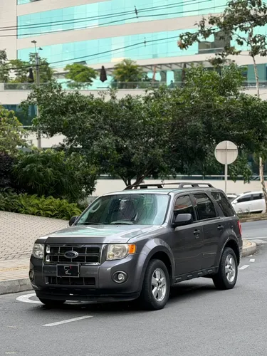 Ford Escape XLT 3.0 cc