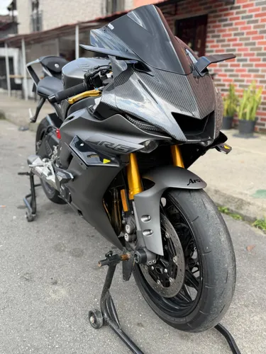Yamaha R6 2017