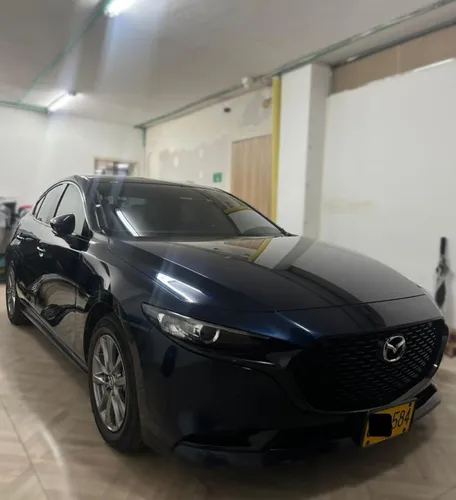Mazda 3 Touring automatico 2021