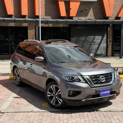Nissan Pathfinder Exclusive 2017