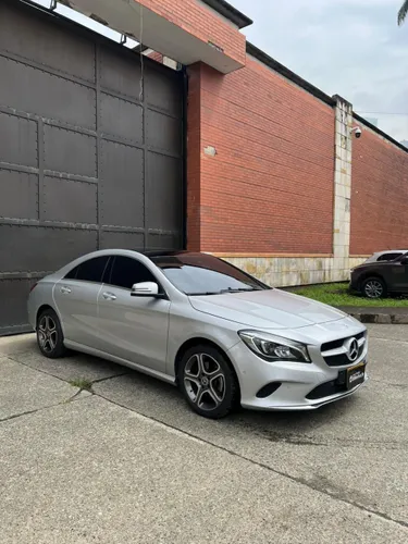 Mercedes Benz CLA 180 2019