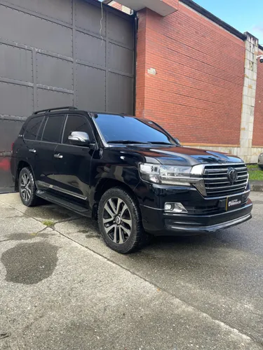 Toyota Sahara Land Cuiser LC 200 EXCALIBUR 2019 Blindada