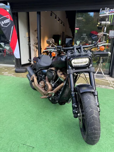 HARLEY DAVIDSON  FAT BOB 114