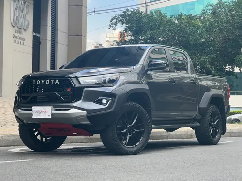 Toyota Hilux 2.8