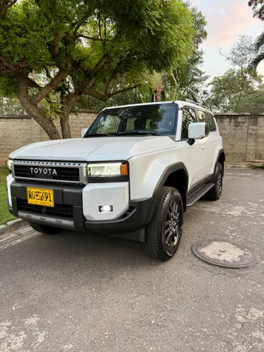 TOYOTA PRADO TXL DIÉSEL 2026