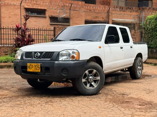 Nissan Frontier D22 2014