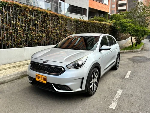Kia Niro Híbrido - 2019 
