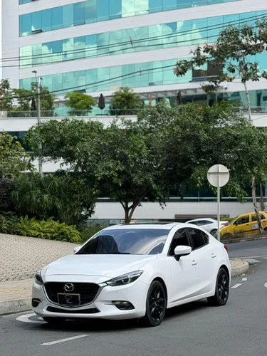 Mazda 3 Grand Touring 2.0cc
