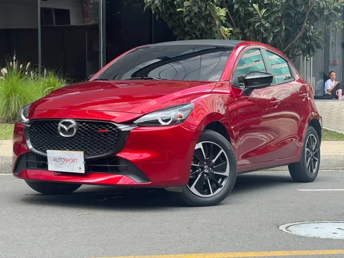 Mazda 2 Grand Touring LX Carbon Edition