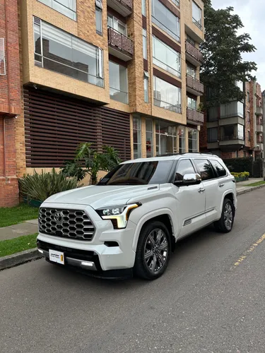 Toyota Sequoia Capstone Blindada