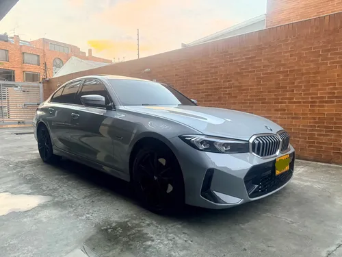 BMW 330e Paquete M Hibrido