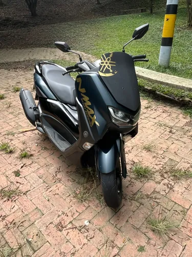Yamaha Nmax Connect mod 2023 