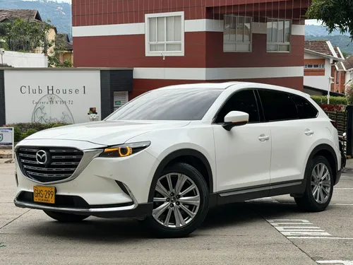 Mazda CX-9 Signature 