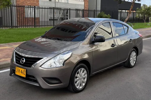 Nissan versa Drive 1.6cc gasolina