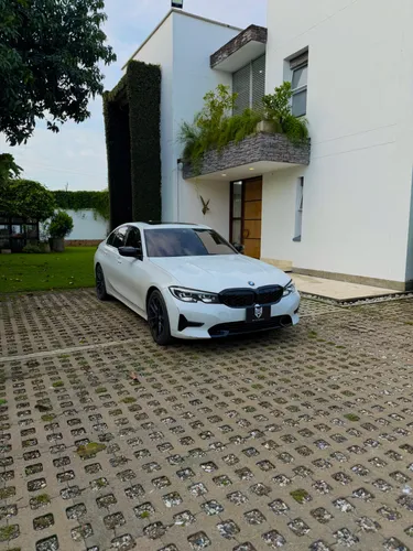 BMW 330i  2.0  2022 Modificado