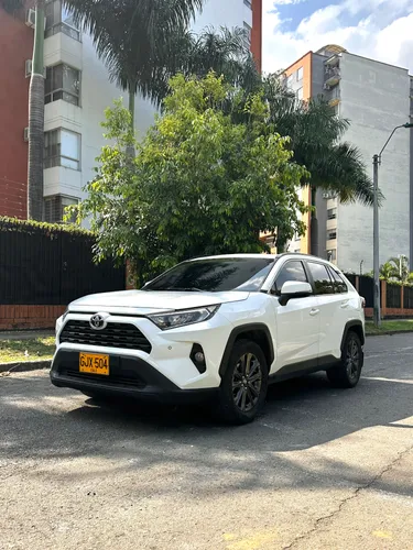 TOYOTA RAV4 2020