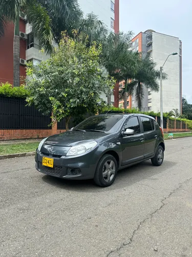 RENAULT SANDERO EXPRESSION 2015