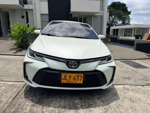 TOYOTA COROLLA XEI AT GASOLINA BLINDADO 2020 1.8 CC