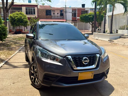 Nissan Kicks Sense 2020