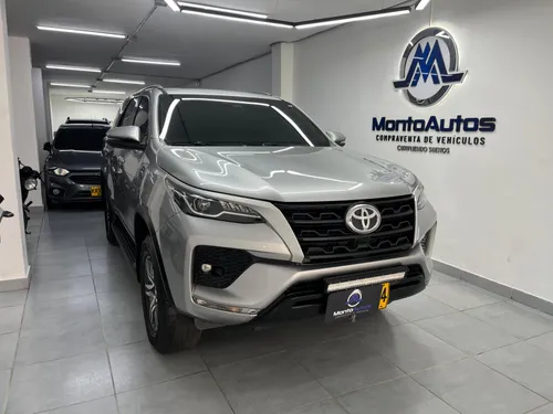 Toyota Fortuner 