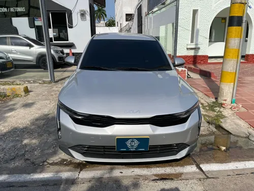 KIA K3 ZENITH 2025