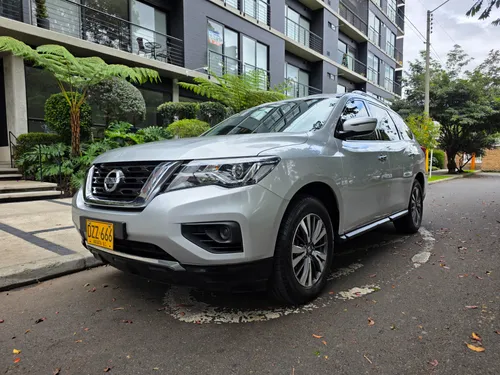 Nissan Pathfinder Sense At 3.5 Cc 2017