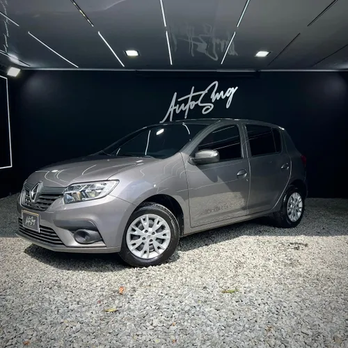 RENAULT SANDERO LIFE GRIS 1.6 2021