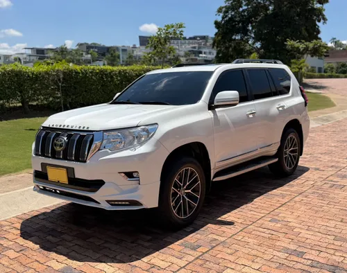 TOYOTA PRADO TXL 3.0