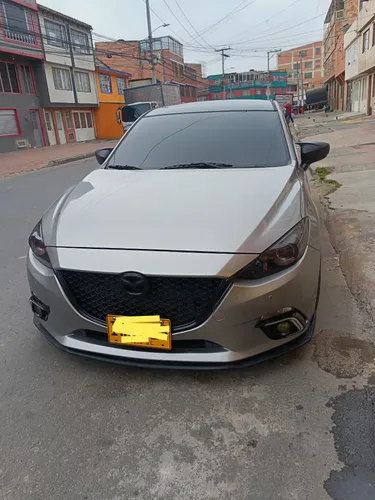 Mazda 3 touring 2016 mecánico 
