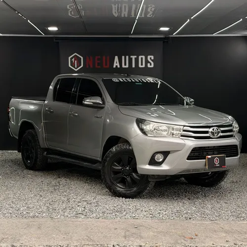 TOYOTA HILUX SRV DIESEL 4X4 2017