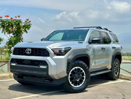 Toyota 4Runner TRD OFF ROAd híbrida 2025