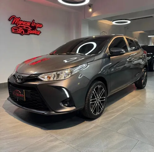 Toyota Yaris Xs 2024