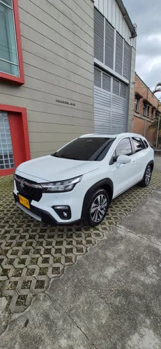 Suzuki scross 2026 hibrida. 1.4T hybrid  Automática
