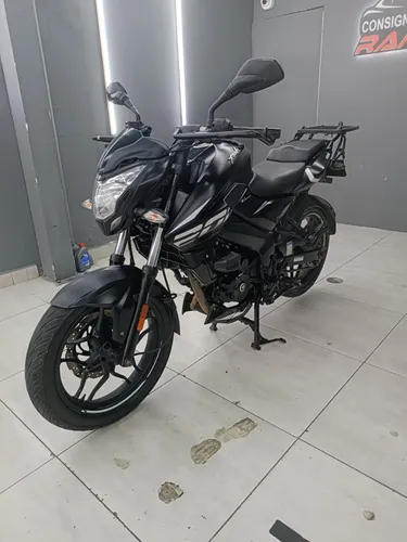 Bajaj pulsar NS200 FI