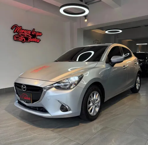 Mazda 2 touring 2019
