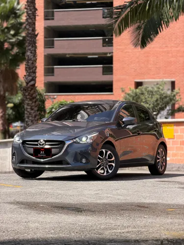 Vencambio Mazda 2 2017 Grand Touring