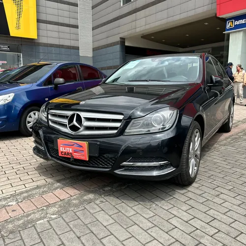 MERCEDES BENZ C200 2012