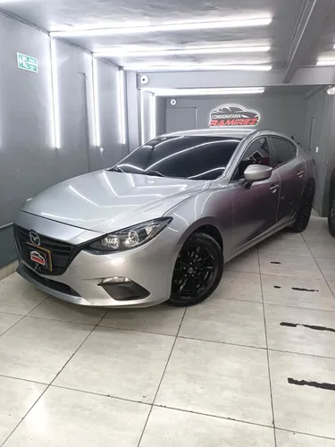 Mazda 3 Touring 2015