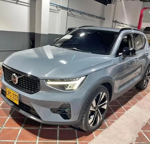 Volvo XC40 Ultimate Dark 2023