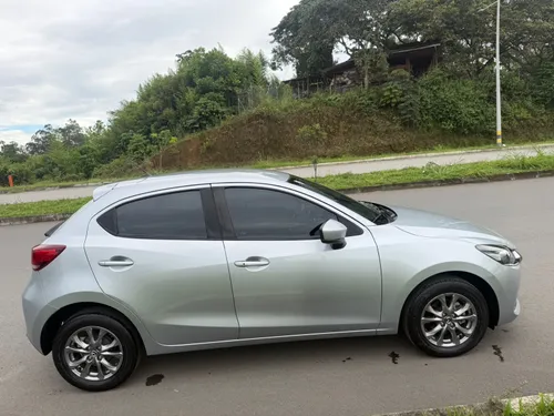 MAZDA 2 TOURING 2021