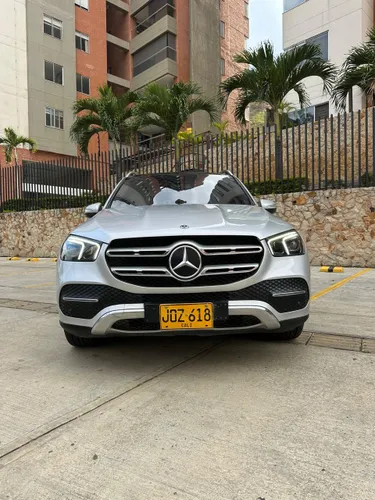 MERCEDES BENZ GLE 300 2020