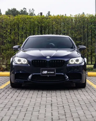 BMW M5 F10 2014