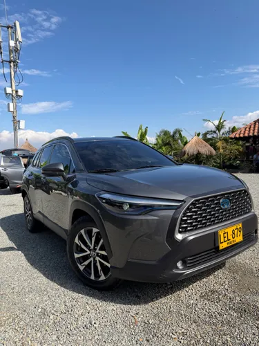 Toyota Corolla cross 2023 híbrida 