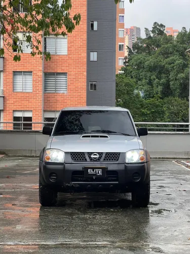 Nissan Frontier NP300 2015