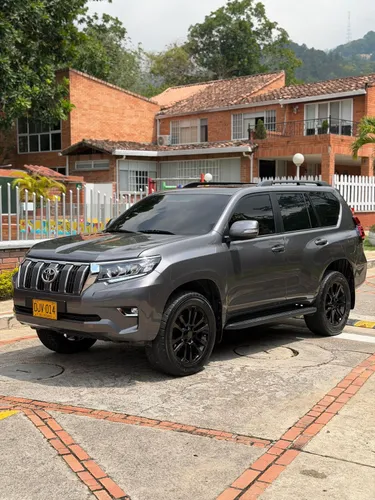 TOYOTA PRADO TXL 