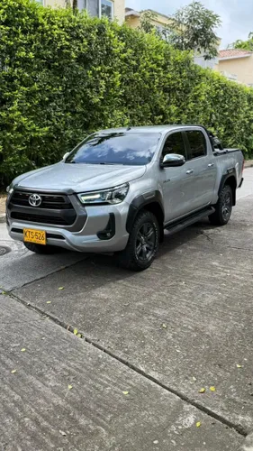 TOYOTA HILUX 2.4 DIESEL 