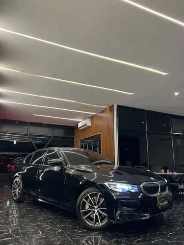 BMW 330i  2020